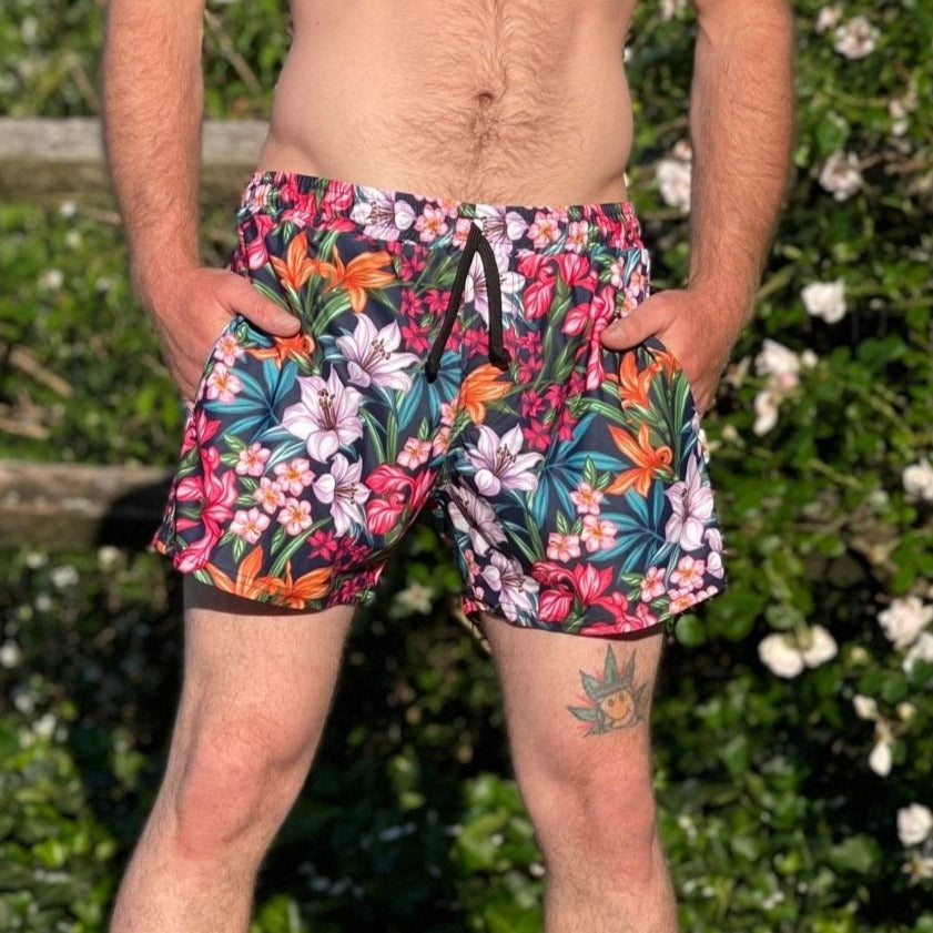 Men’s Lily Swim Trunks - Camaroha Sutra