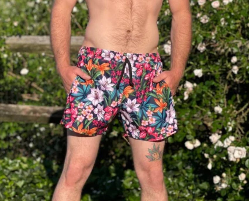 Men’s Lily Swim Trunks - Camaroha Sutra