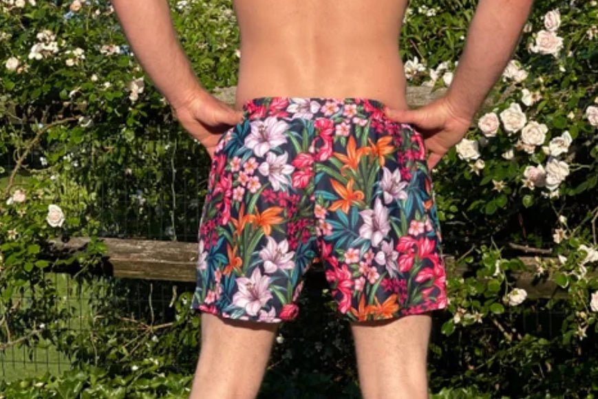 Men’s Lily Swim Trunks - Camaroha Sutra
