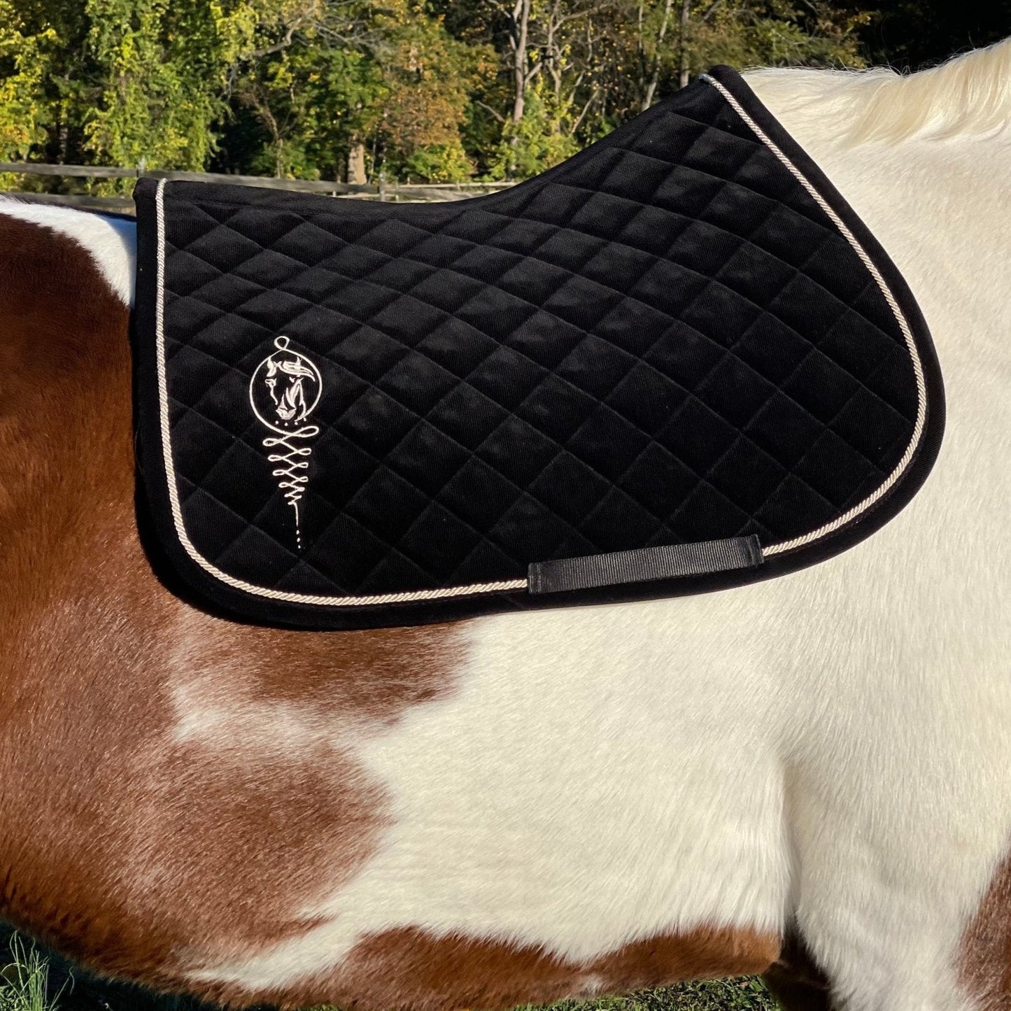 Corduroy Jumping Saddle Pad - Camaroha Sutra