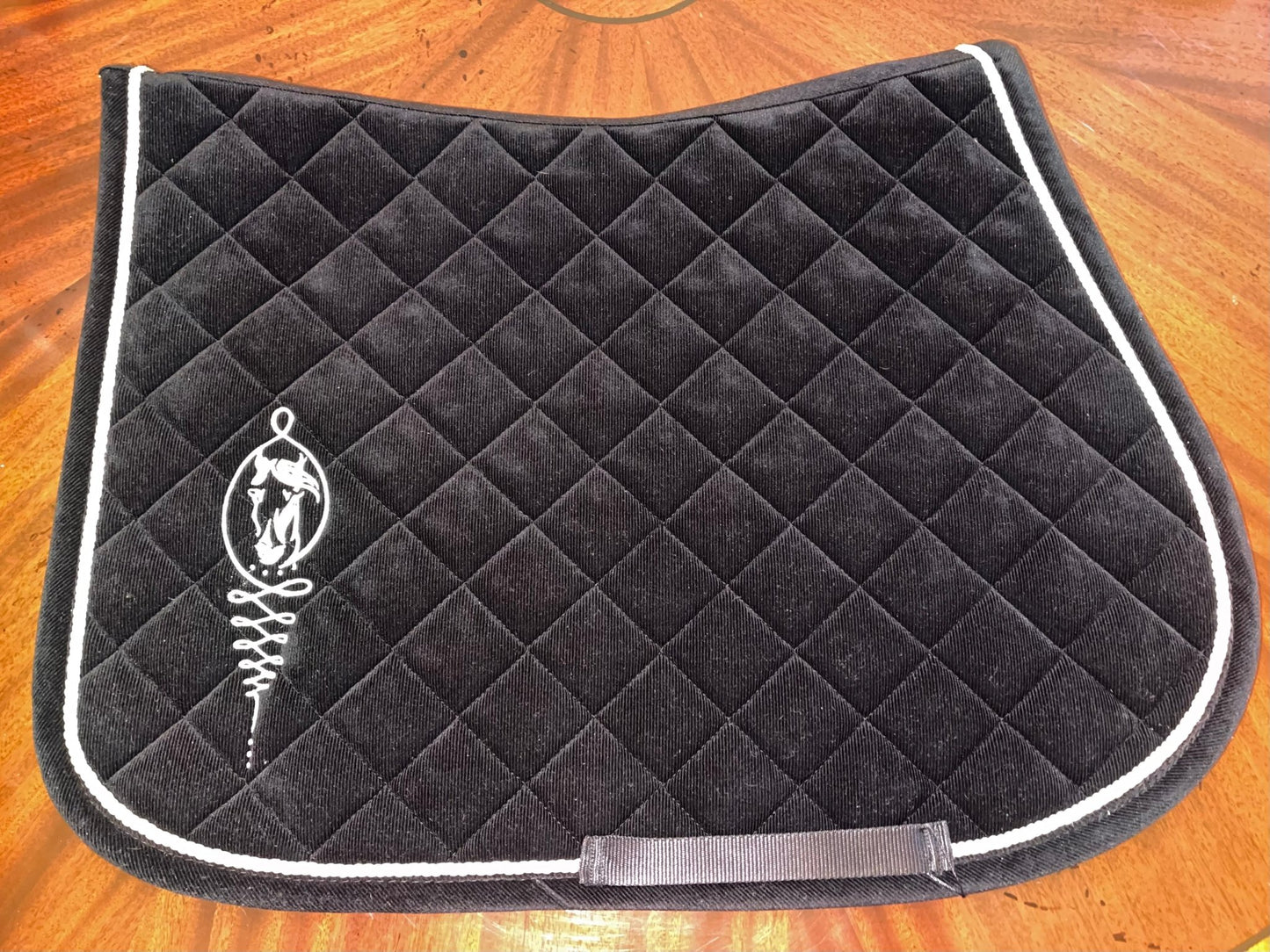 Corduroy Jumping Saddle Pad - Camaroha Sutra