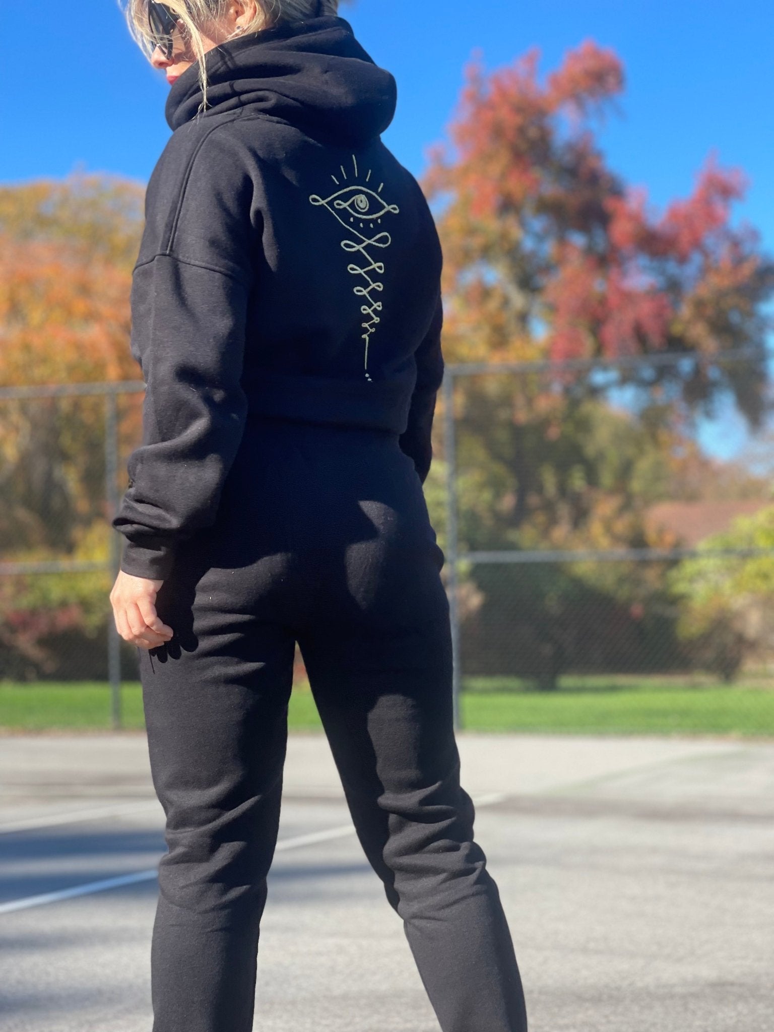 Black hoodie best sale and joggers set