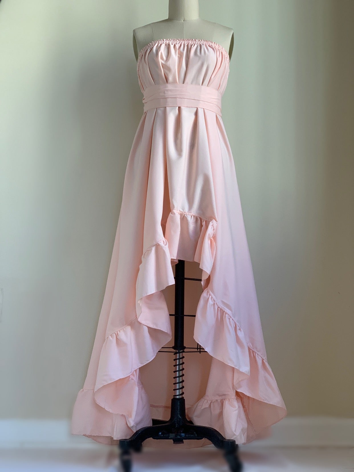 Goddess Dress 5 Inch Ruffle Cannes Pink - Camaroha Sutra