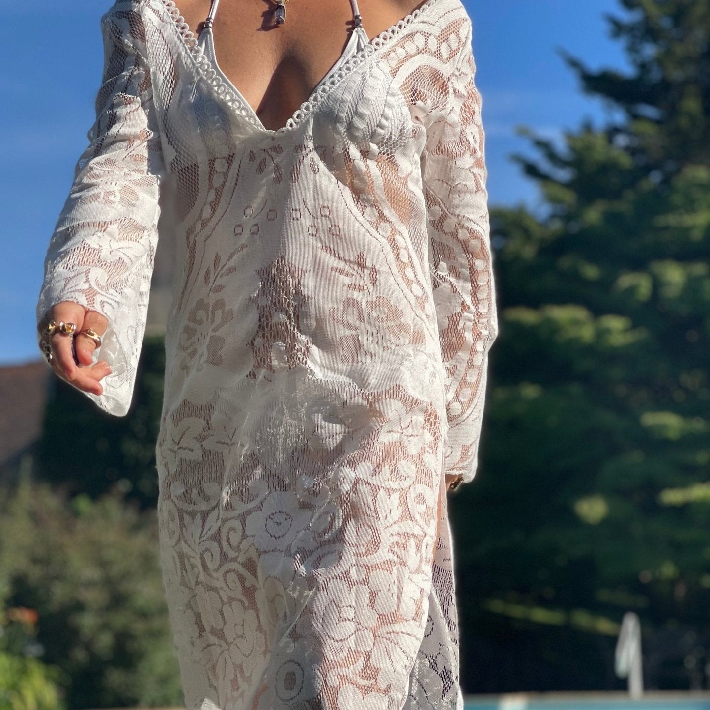 White Lace Dress Cover Up - Camaroha Sutra